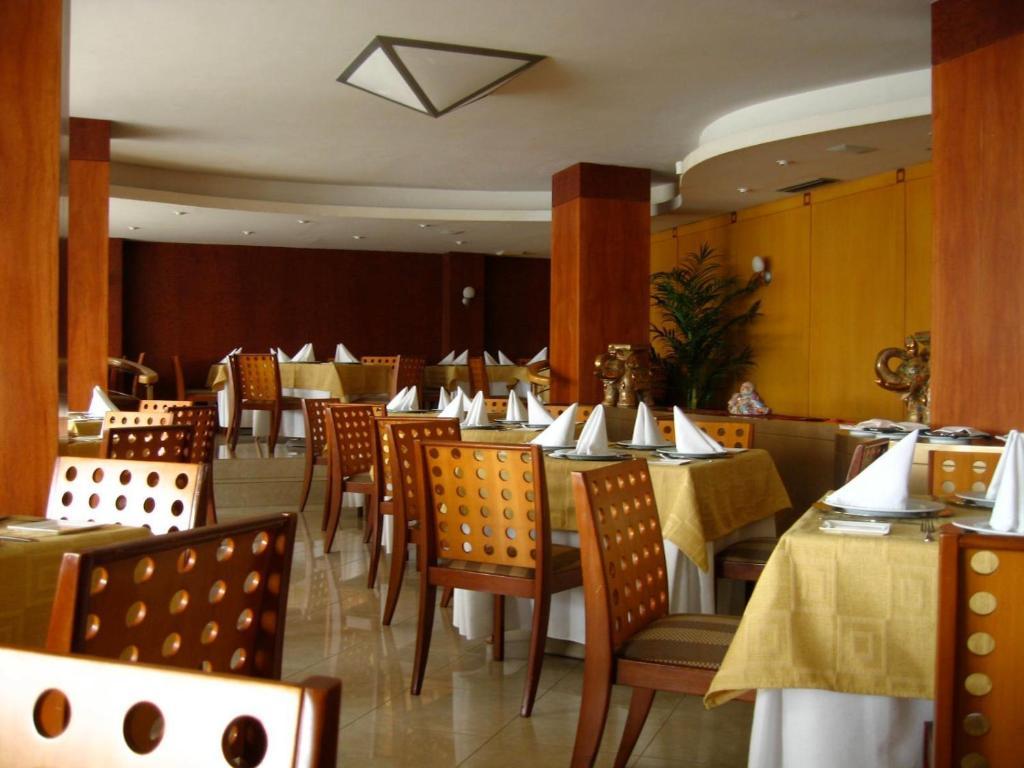 Hotel Lun Fun Manta Luaran gambar