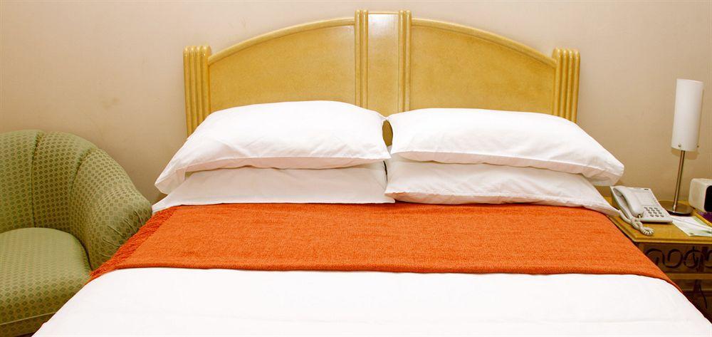 Hotel Lun Fun Manta Luaran gambar